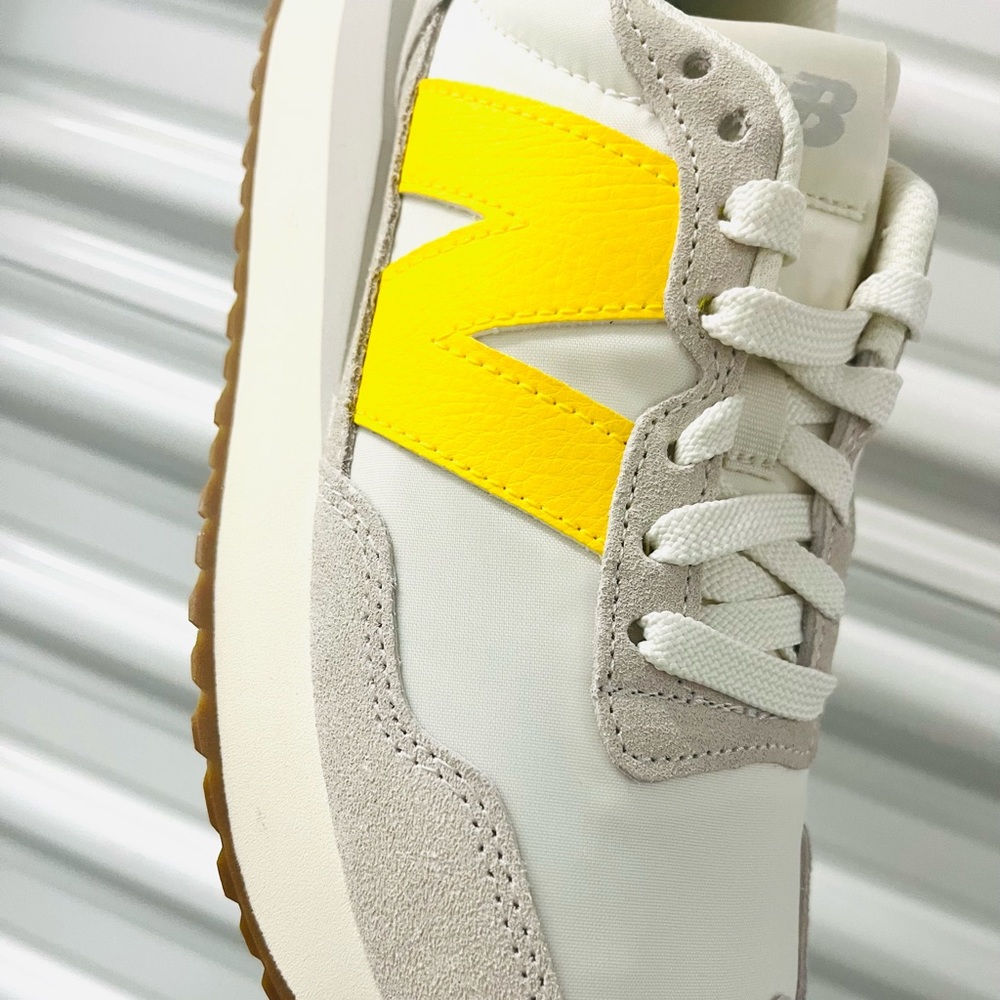 NEW New Balance 237 Casual Women's Sneakers Shoes White Yellow various sizes - Picture 9 of 12